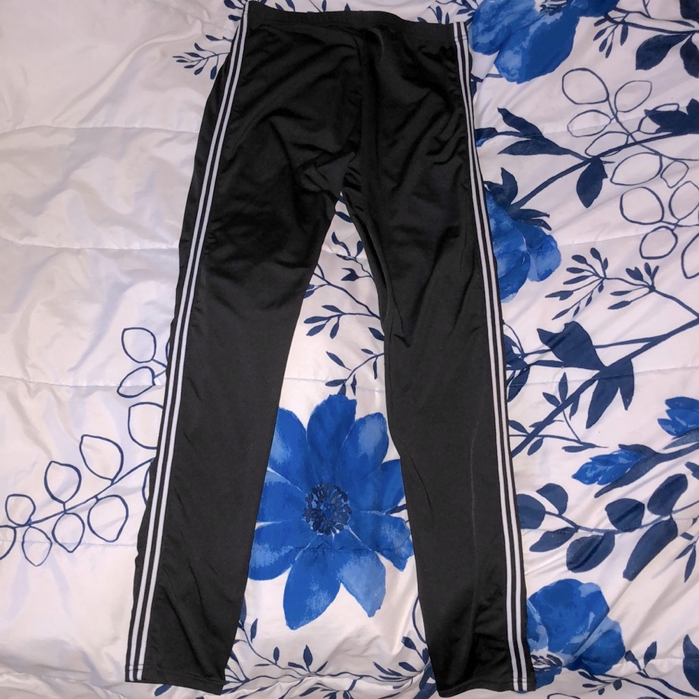 Striped black yoga pants. Too big for me